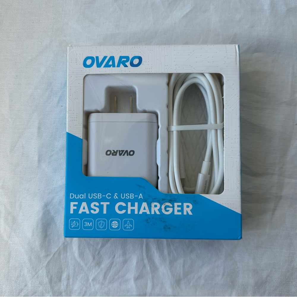 Ovaro High-Speed Charger with Dual Ports